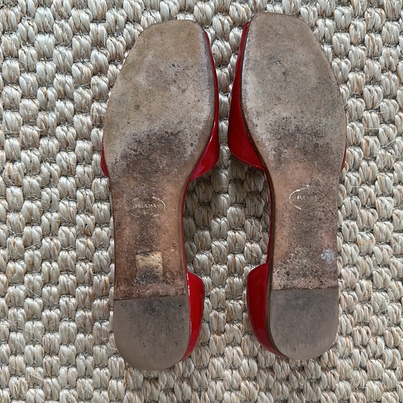 Prada Red Patent Flats 10/10.5 - Picture 7 of 11